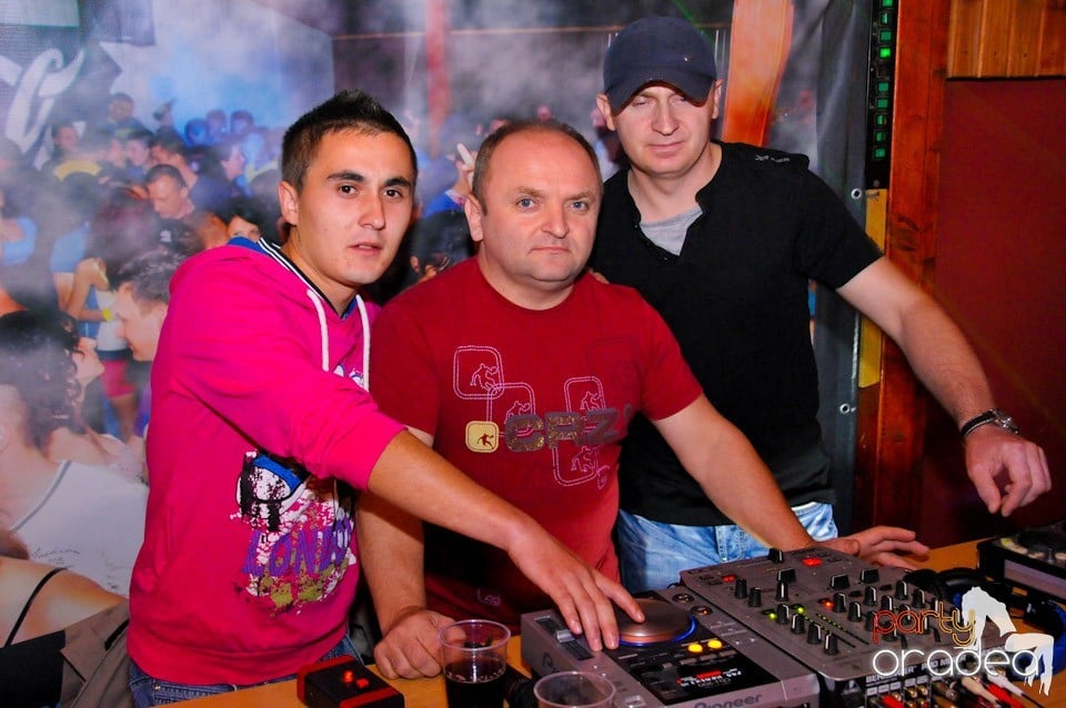 Dancer Girl Night în Disco Faház, 