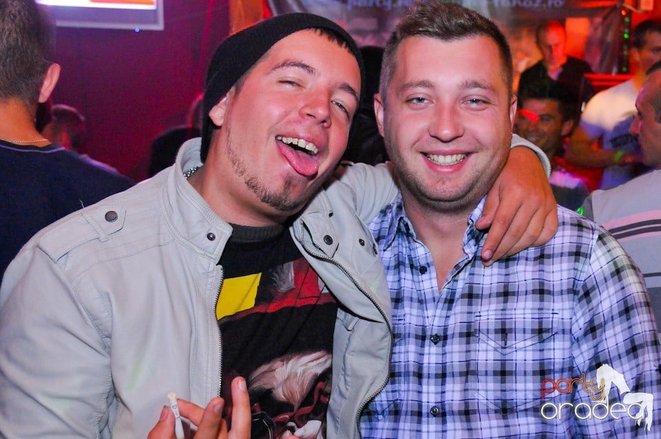 Dancer Girl Night în Disco Faház, 