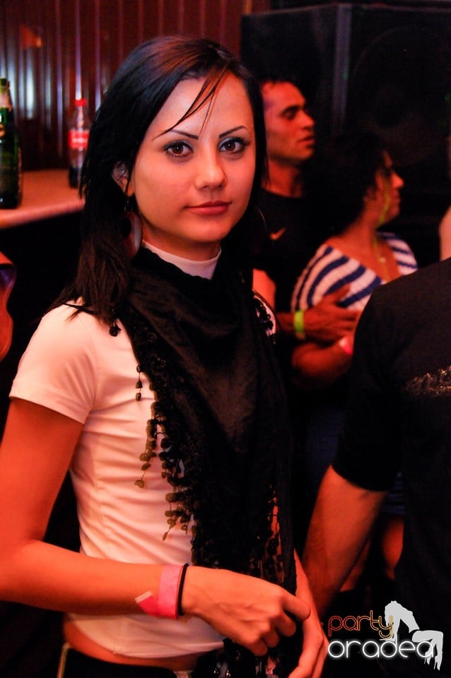 Dancer Girl Night în Disco Faház, 