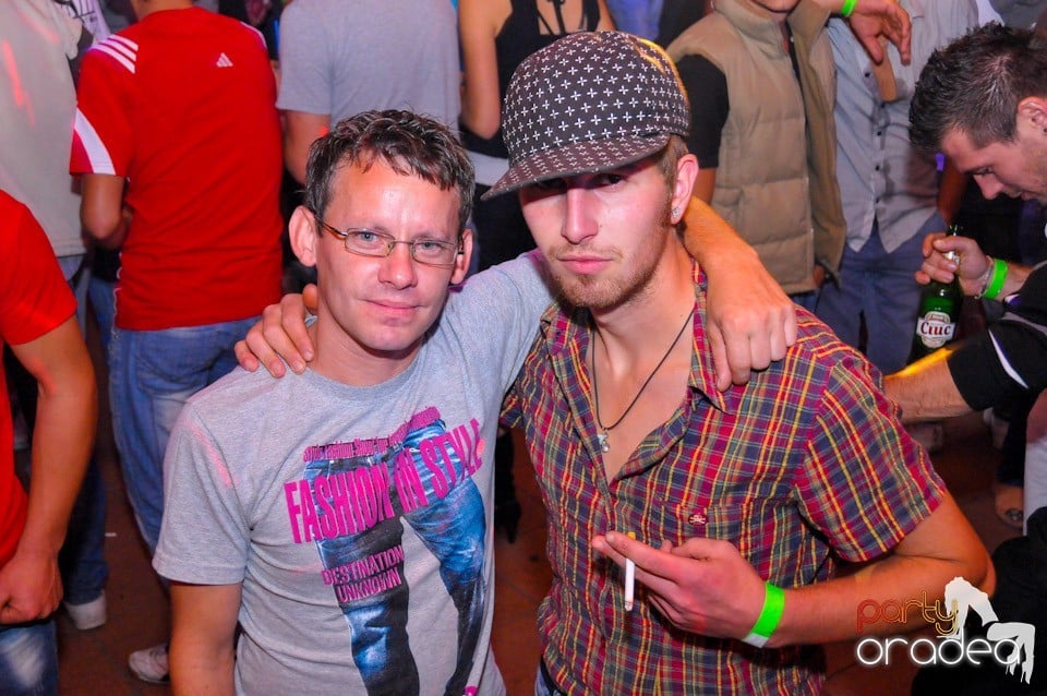 Dancer Girl Night în Disco Faház, 