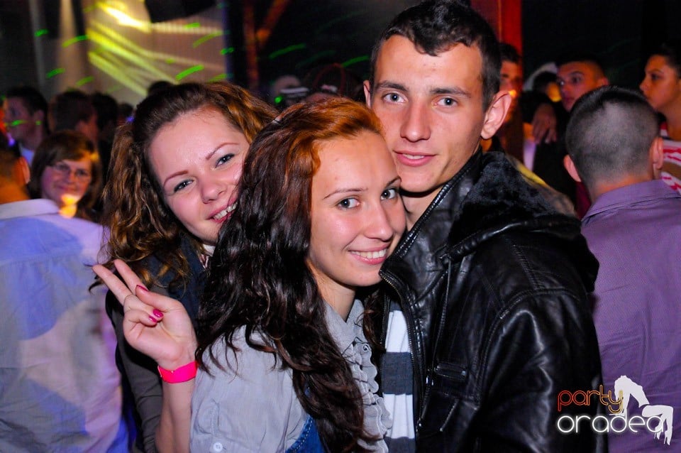 Dancer Girl Night în Disco Faház, 