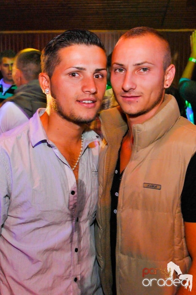 Dancer Girl Night în Disco Faház, 