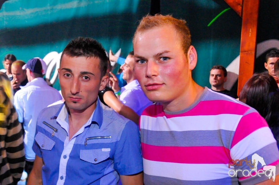 Dancer Girl Night în Disco Faház, 