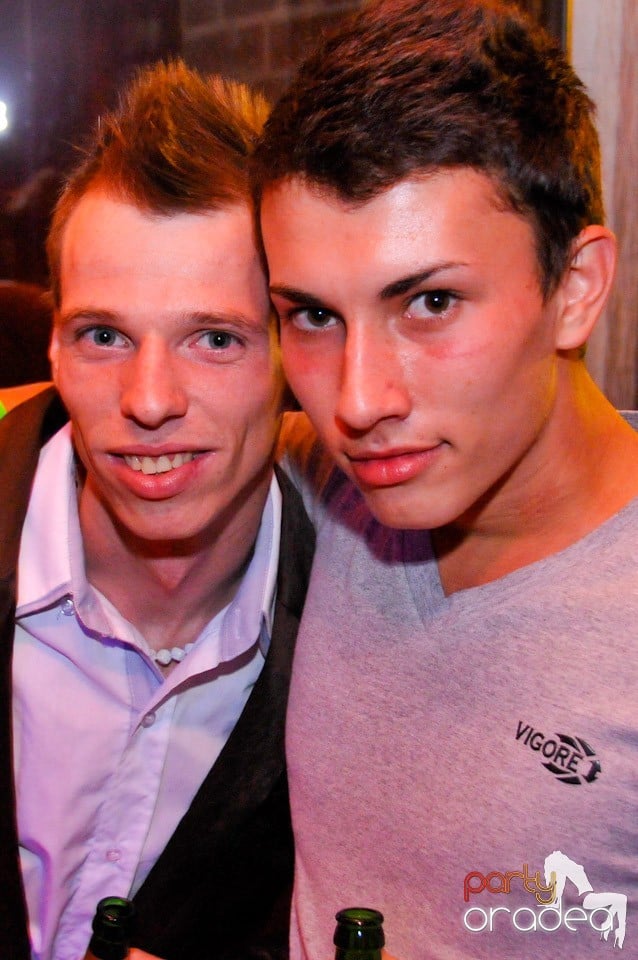 Dancer Girl Night în Disco Faház, 