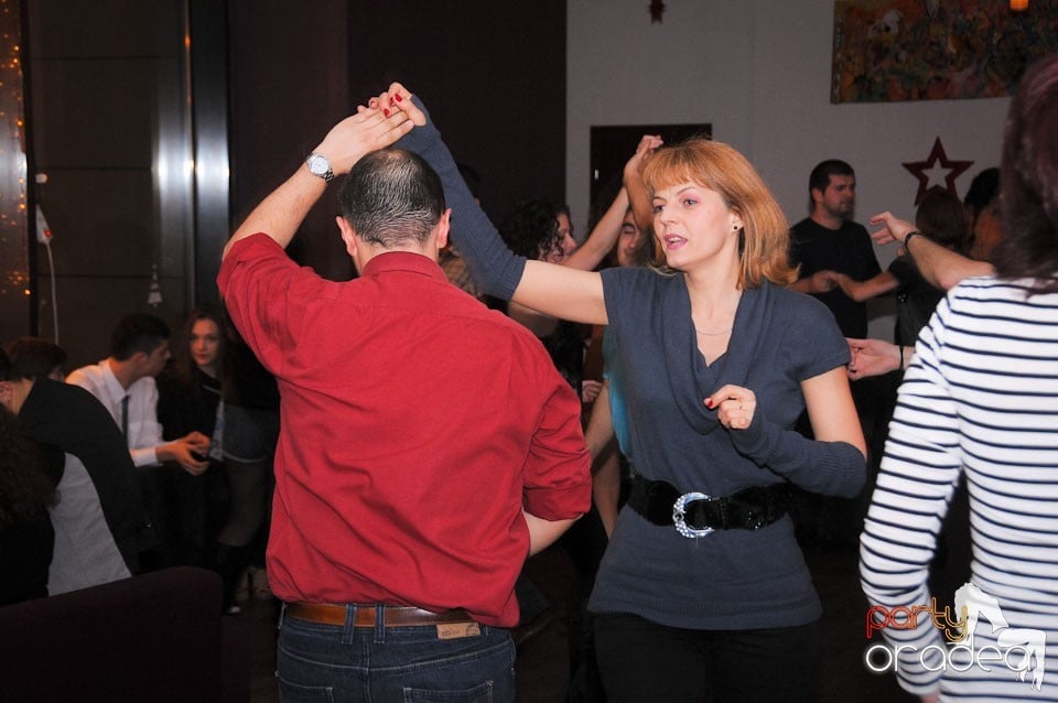 Dans, dans, dans în Blondy's, 