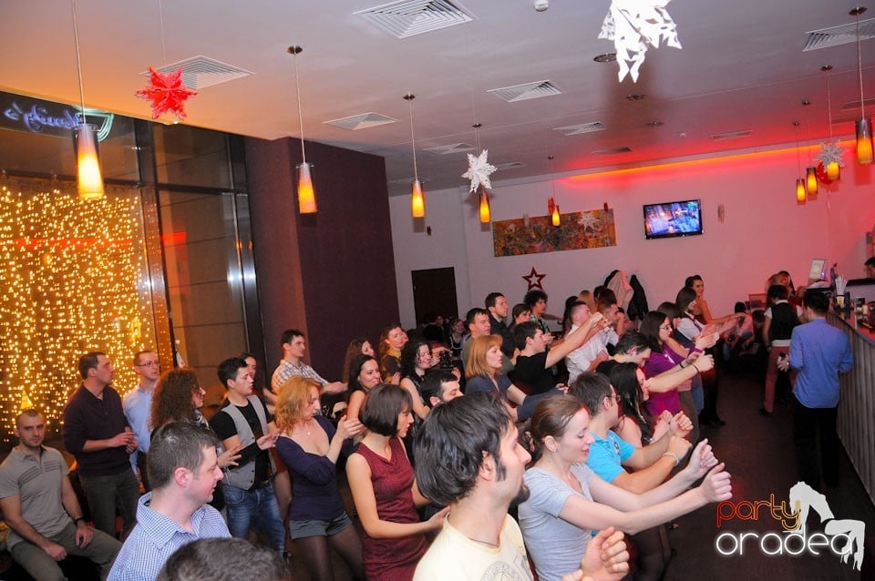 Dans, dans, dans în Blondy's, 