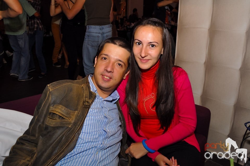 Dans în Blondy's Art Café, 