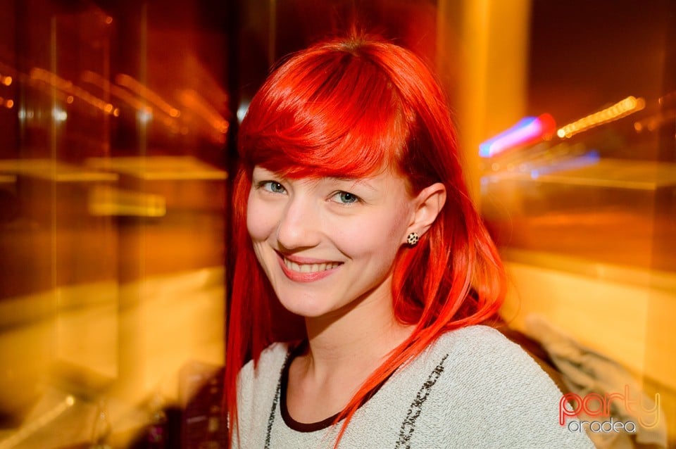 Dans şi distracţie în Blondy's Art Café, 