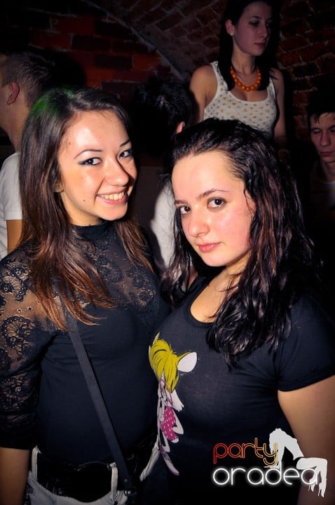 Dans şi distracţie în Escape, 