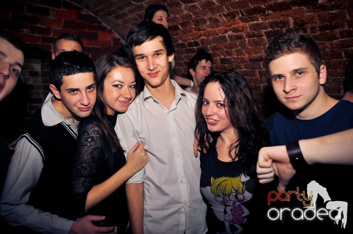 Dans şi distracţie în Escape, 