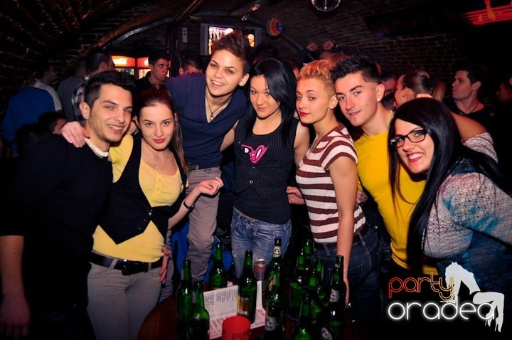 Dans şi distracţie în Escape, 