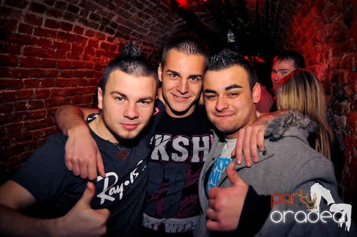 Dans şi distracţie în Escape, 