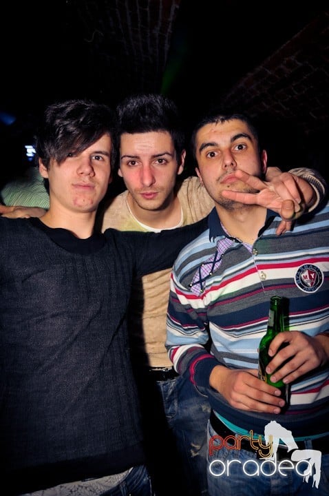 Dans şi distracţie în Escape, 