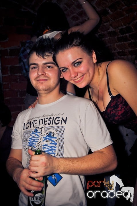 Dans şi distracţie în Escape, 