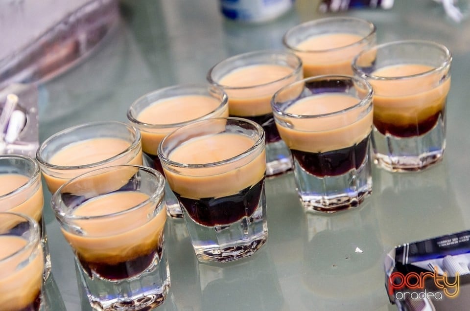 Dans şi distracţie, The Lounge