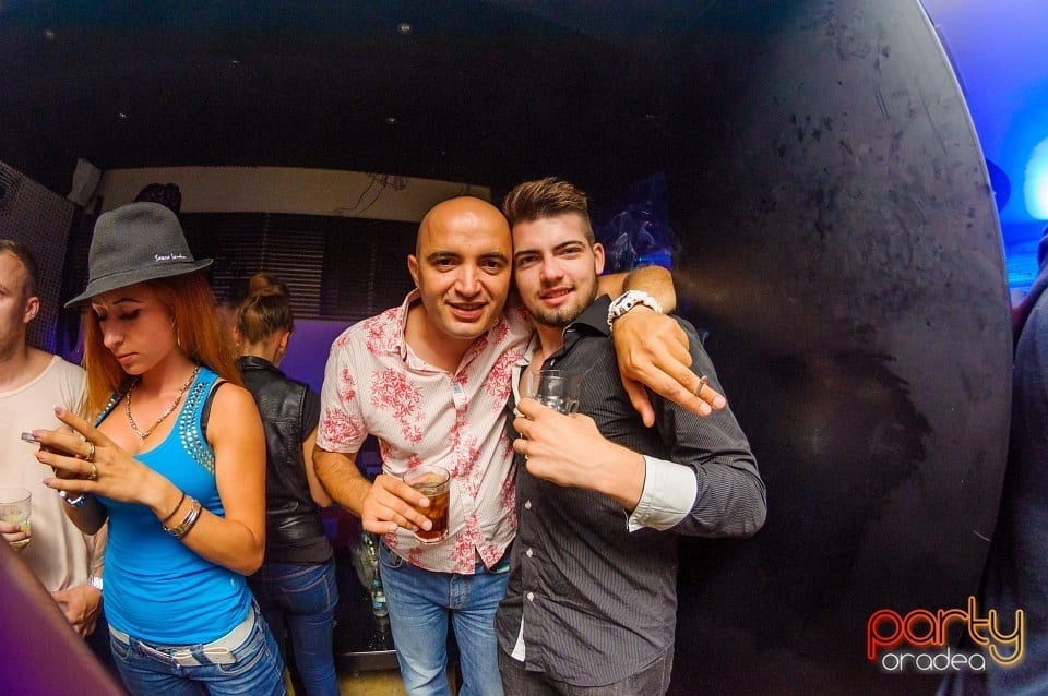 Dans şi distracţie, The Lounge