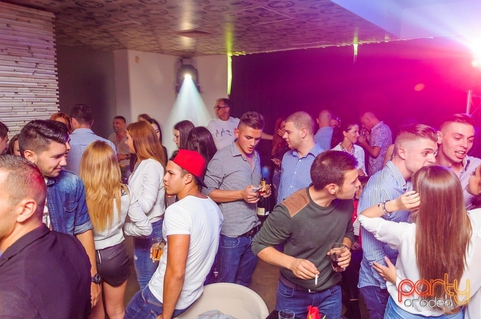 Dans şi distracţie, The Lounge