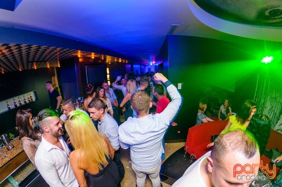 Dans şi distracţie, The Lounge