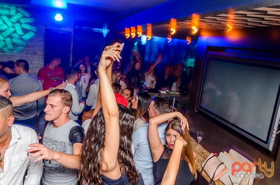 Dans şi distracţie, The Lounge