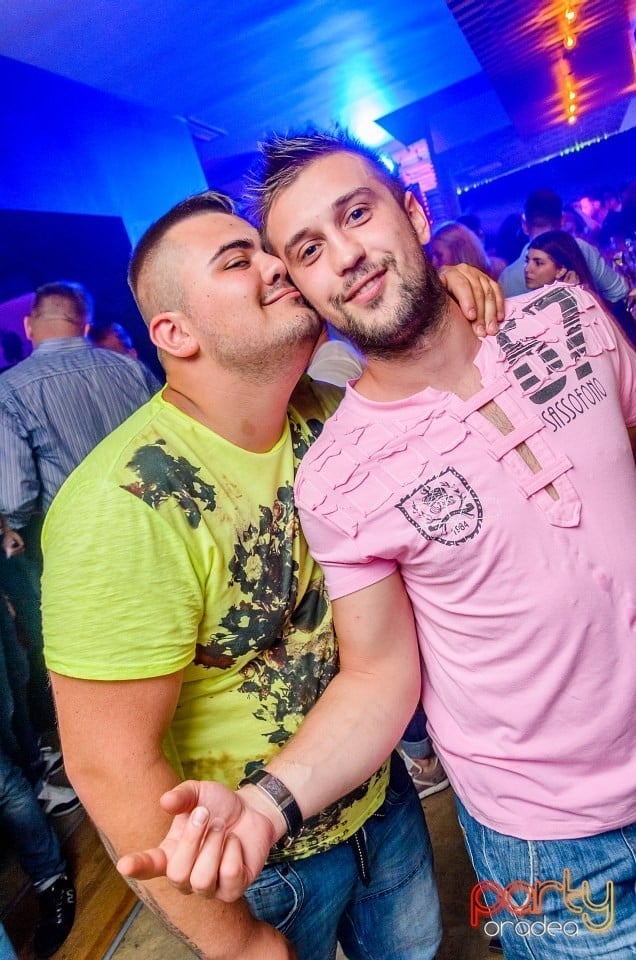 Dans şi distracţie, The Lounge