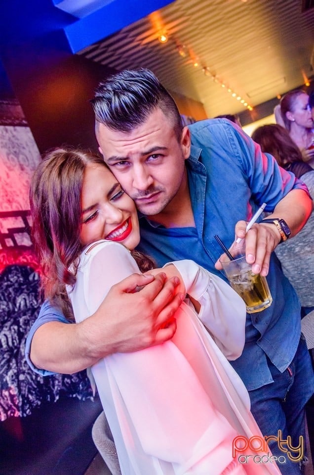 Dans şi distracţie, The Lounge