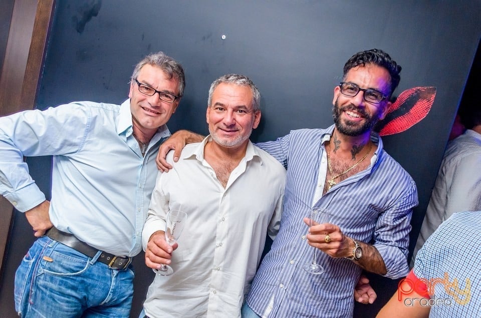 Dans şi distracţie, The Lounge