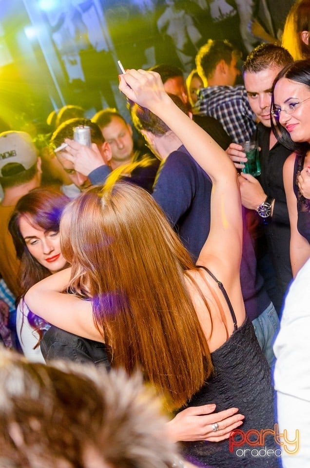 Dans şi distracţie, The Lounge