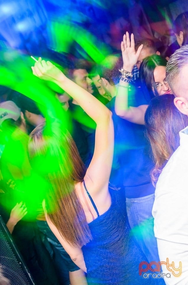 Dans şi distracţie, The Lounge