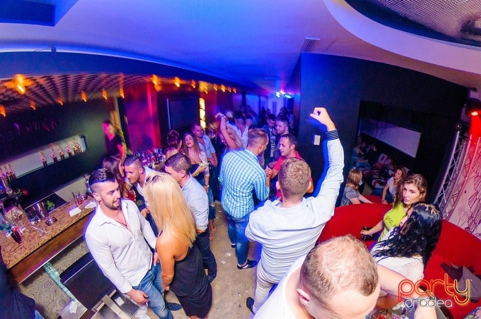 Dans şi distracţie, The Lounge