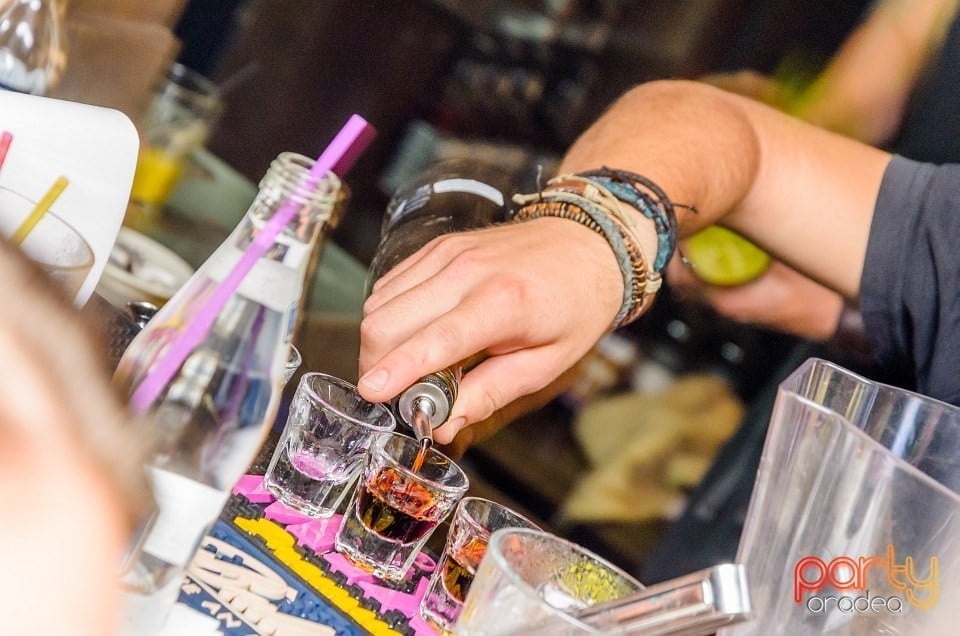 Dans şi distracţie, The Lounge