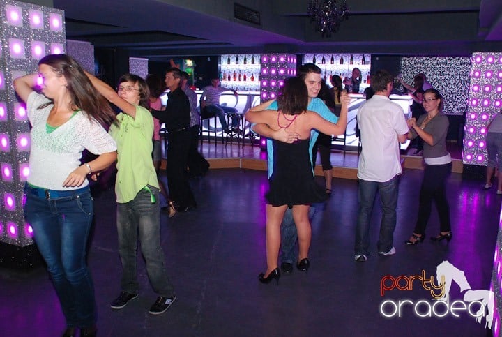 Dans şi voie bună în Life, 