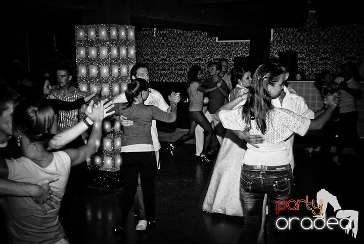 Dans şi voie bună în Life, 