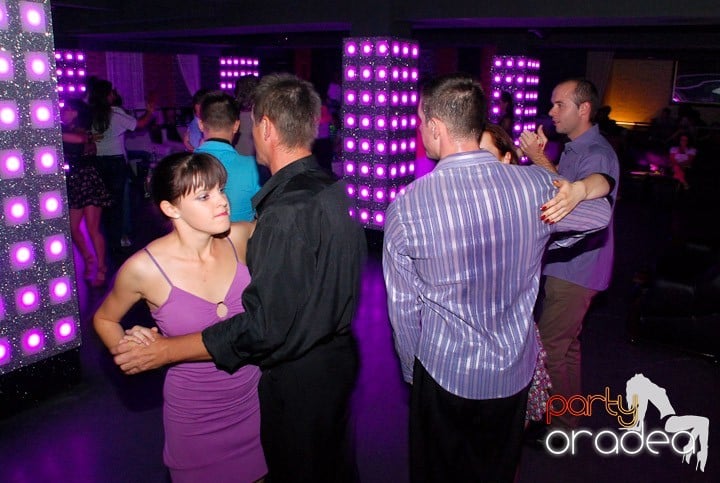 Dans şi voie bună în Life, 