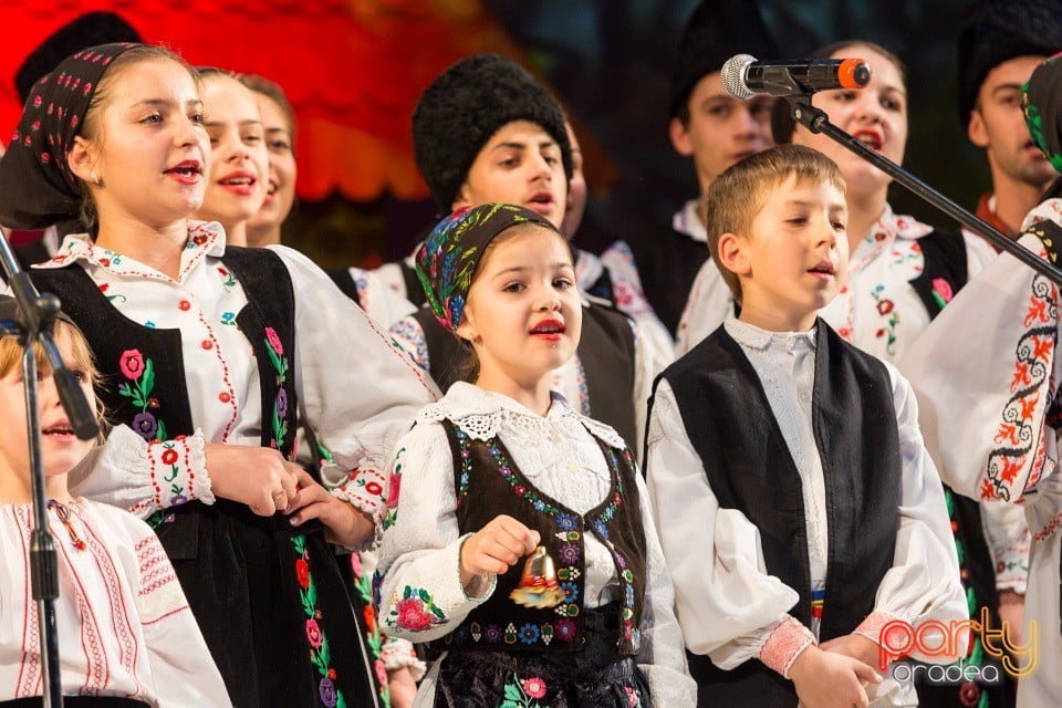 De Sărbători în Bihor, Teatrul Regina Maria