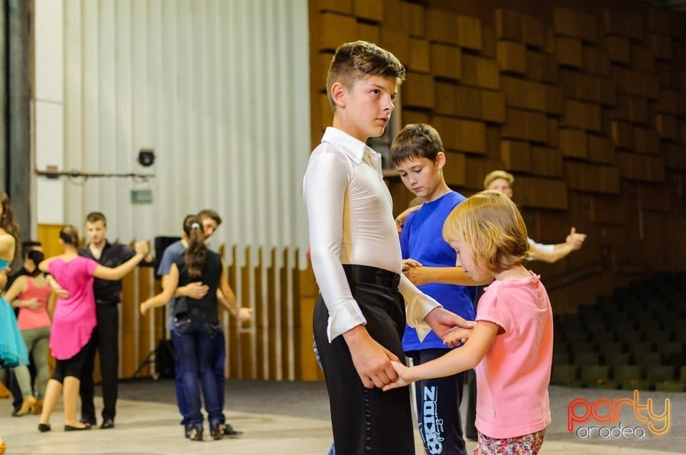 Deschidere de curs şi preselecţie, Mana Dance Academy