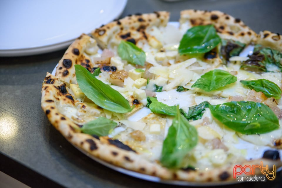 Deschidere Restaurant Burri,