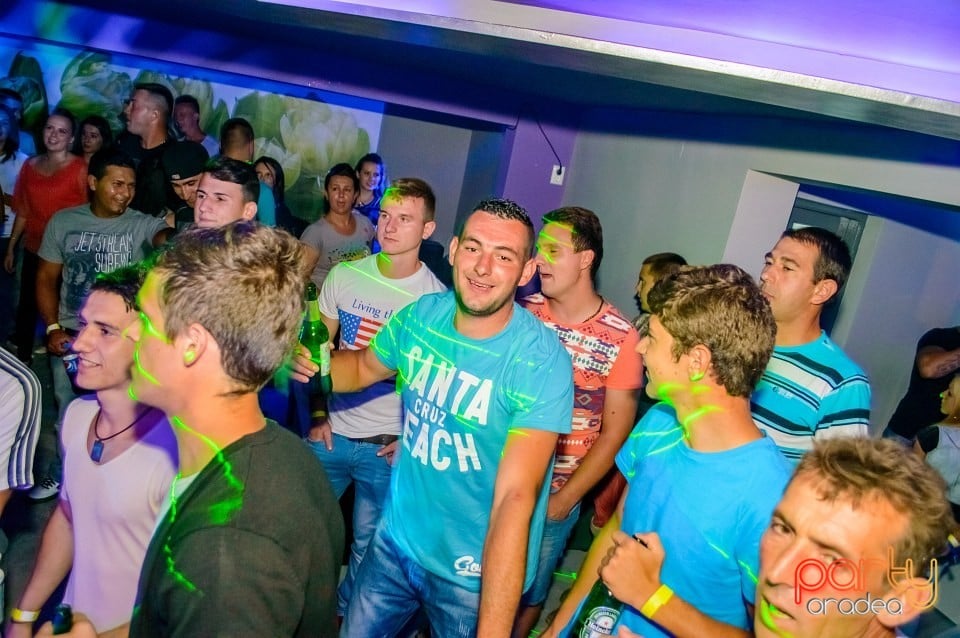 Desperado în Zona Club, 