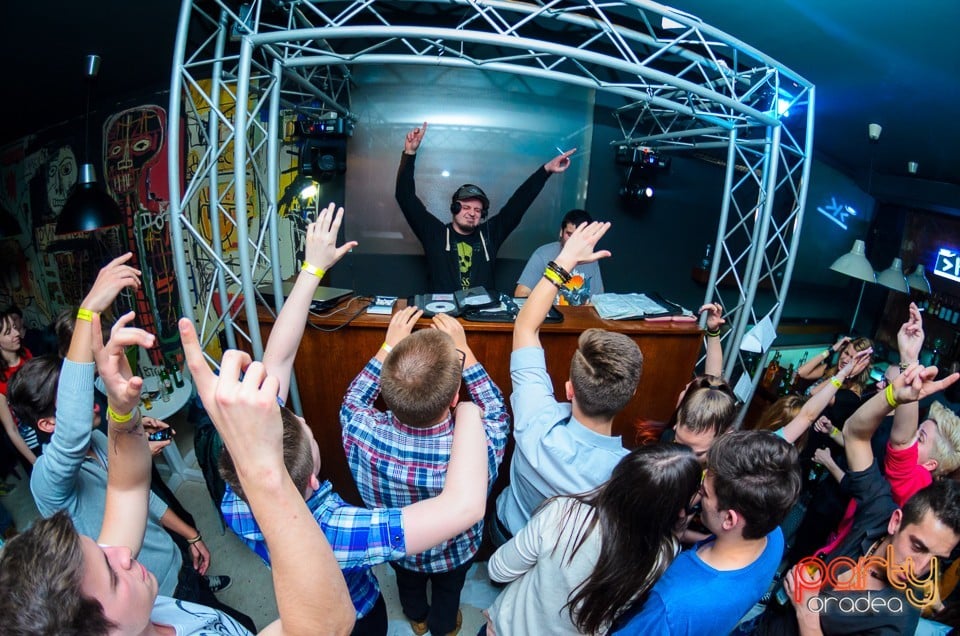 Desperados Party, Juice