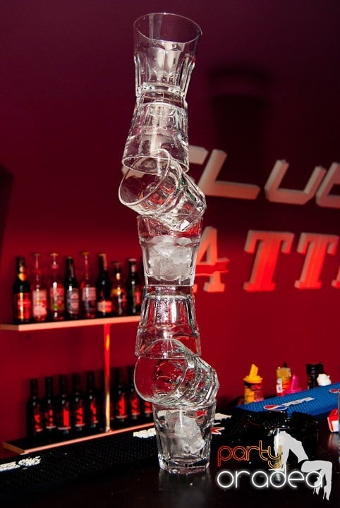 Desszert Band & Carmen în Club Atti's, 