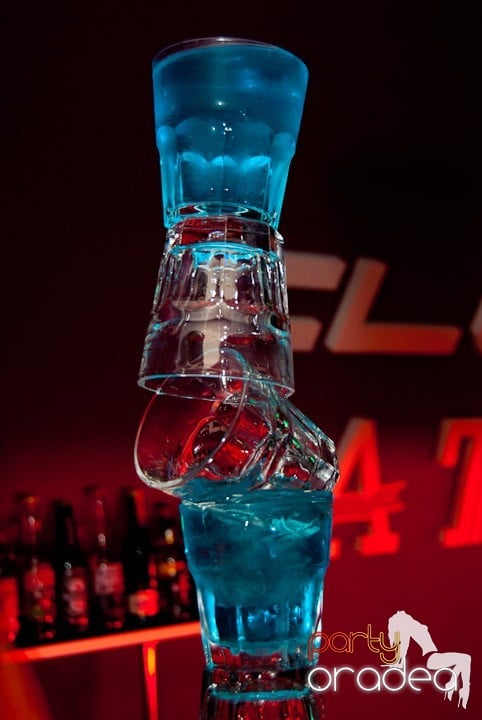 Desszert Band & Carmen în Club Atti's, 