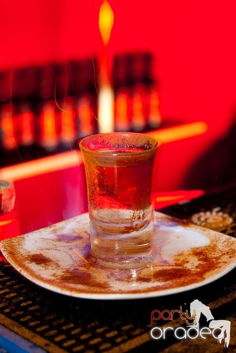 Desszert Band & Carmen în Club Atti's, 