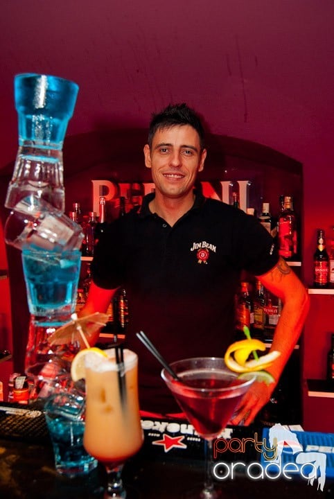 Desszert Band & Carmen în Club Atti's, 