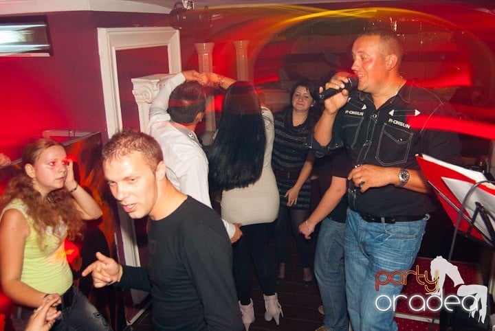 Desszert Band & Carmen în Club Atti's, 