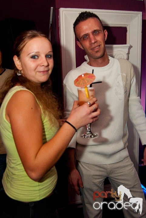 Desszert Band & Carmen în Club Atti's, 