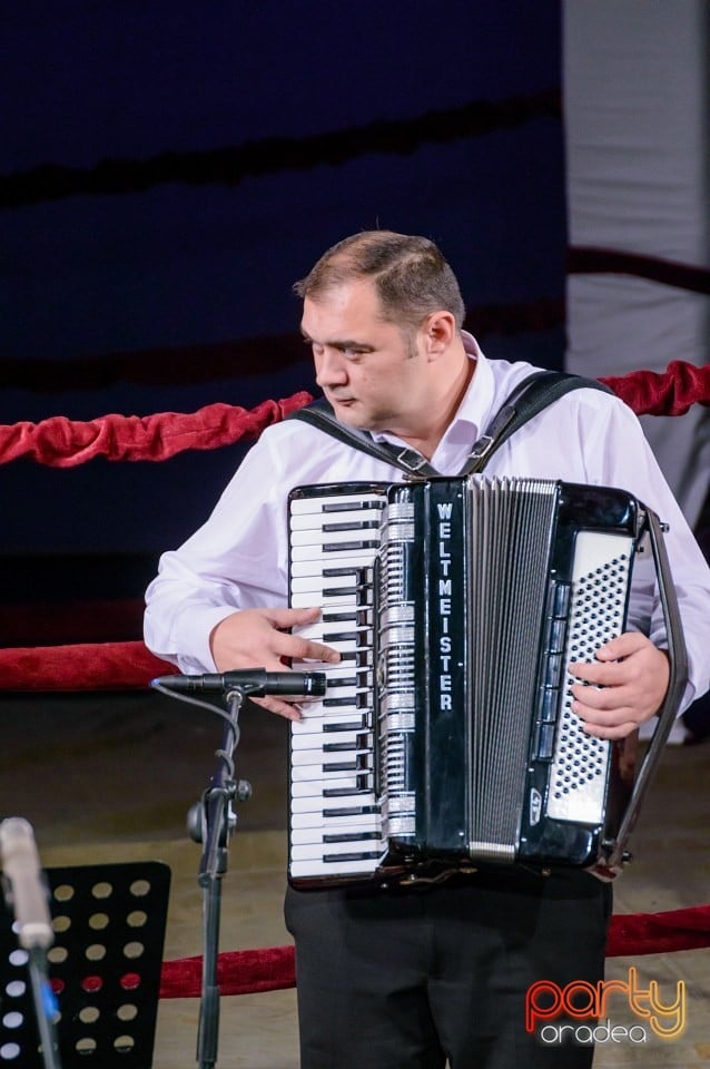 Diamante & Box, Teatrul Regina Maria