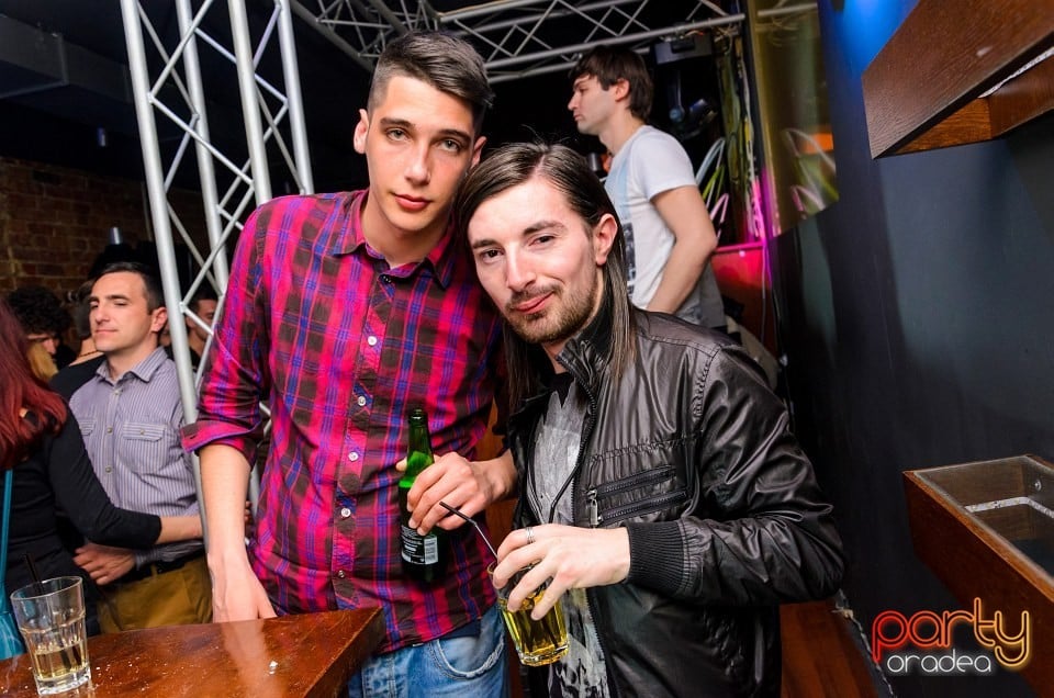 Dinsubsol de Paşte, Juice