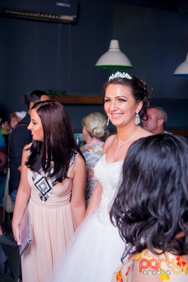 Dinsubsol meets Cersenin, Juice