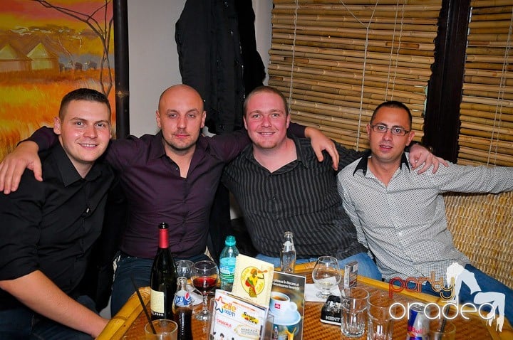 Disco Club Party în Zulu, Zulu Caffe