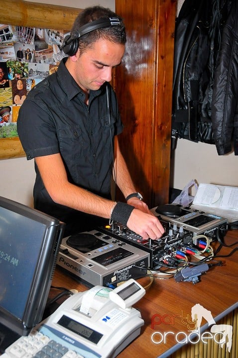 Disco Club Party în Zulu, Zulu Caffe