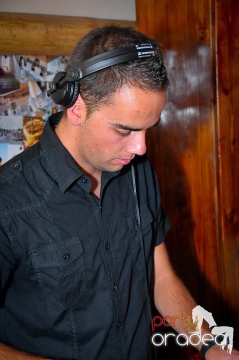 Disco Club Party în Zulu, Zulu Caffe